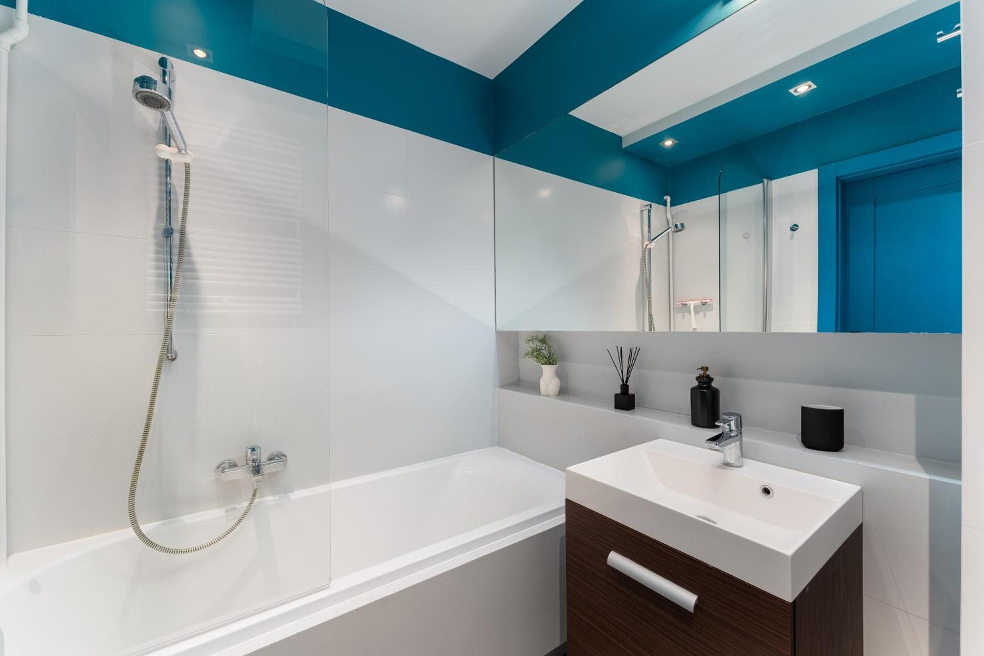 Modern Apartments With Free Parking Spot Краков Экстерьер фото